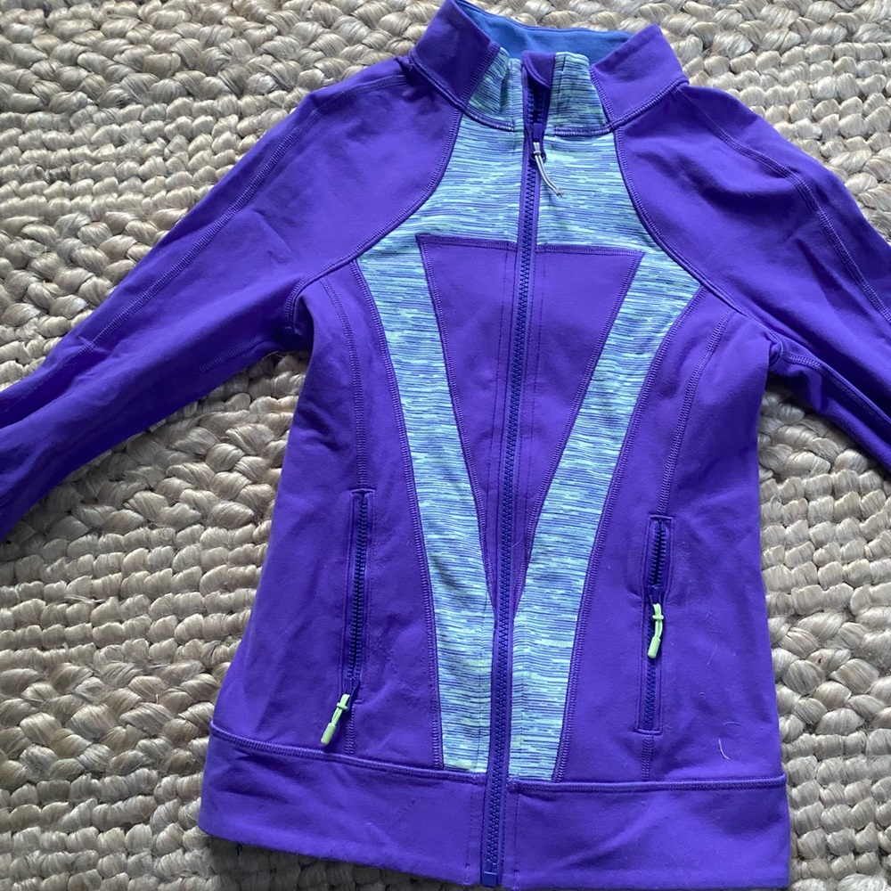 Girls size 10 RARE purple ivivva zip up jacket!!